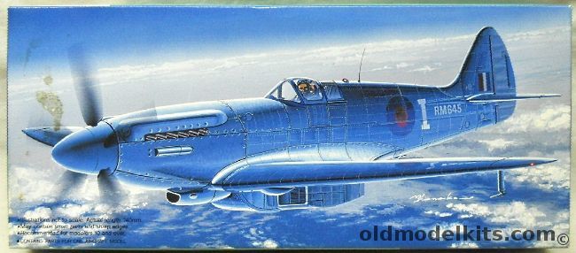 Fujimi 1/72 Supermarine Spitfire P.R. Mk19 Blue Invader - 682 Sq Italy 1945 - PM655 Photographic Reconnaissance Benson 1947-48 - 541 Sq Benson late 1944, C-12 plastic model kit